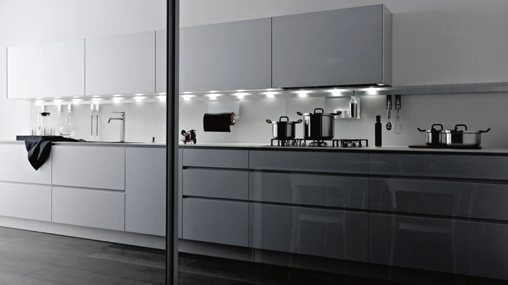 Valcucine lineare Aluminium laminierte Küche