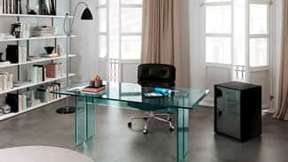 Arbeitstische