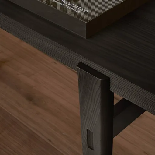 Poliform-Schreibtisch aus Holz
