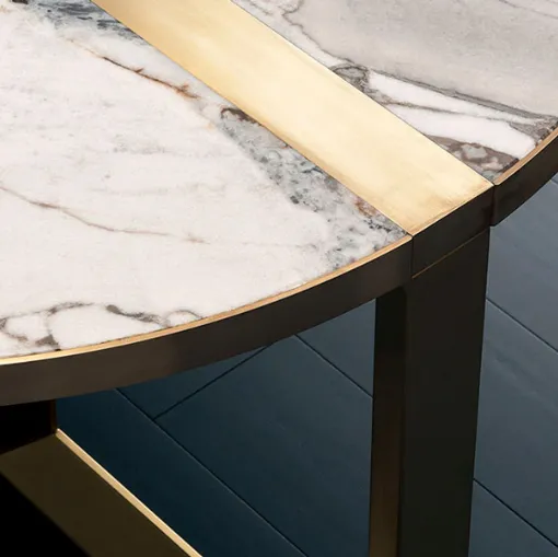 Baxter-Selene-Marmor und lackierter Tisch