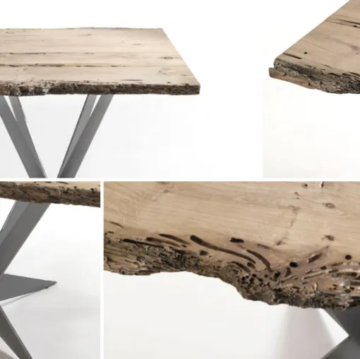 Tisch aus Holz und Metall