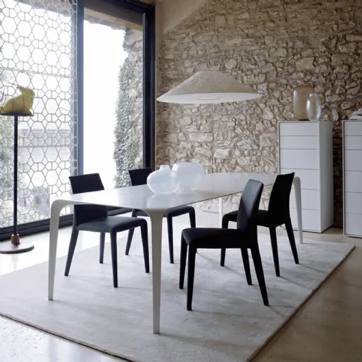 Designer-Tisch